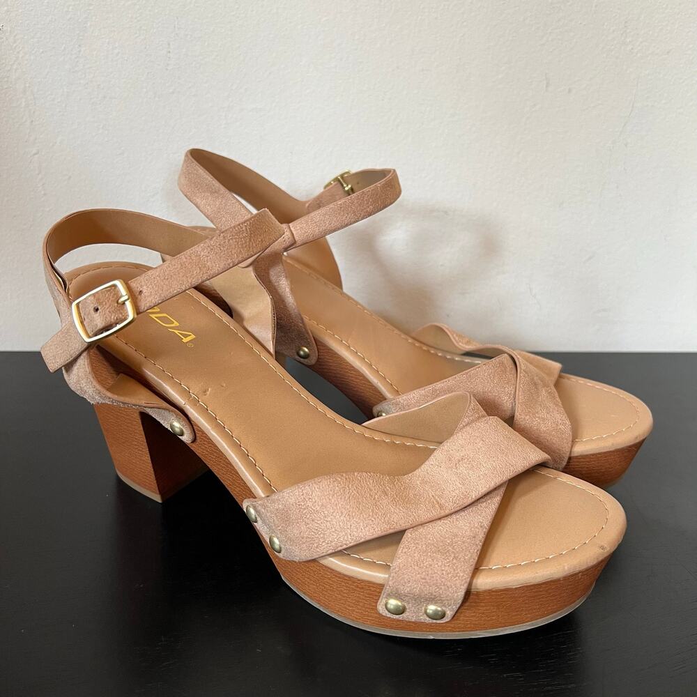 SODA Tan Platform Wood Clog Heel Sandals 10